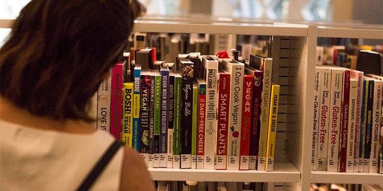 Kitap Fiyatlarına Gelen Zamlar Sonrası Okurlar Neler Söyledi?