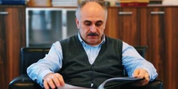 İslâm-Osmanlı Medeniyetinde Bir Bilim Tarihi Var mıdır? —İhsan Fazlıoğlu